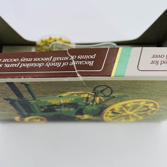 ERTL John Deere 1934 Model "A" Tractor 5598 Die Cast 1/43 Scale With Box 1988 - Picture 4 of 7